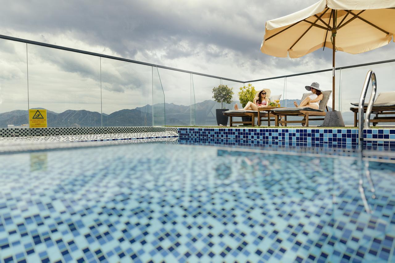 Aaron Hotel Nha Trang Exterior photo